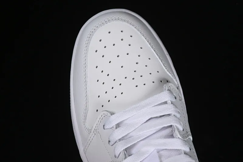All categories Air Jordan Jordan series basketball shoes Air Jordan 1 Low Z version Air Jordan 1 Low "85 Metallic BLack" AJ1 Joe 1 metallic white and blue FB9933-102